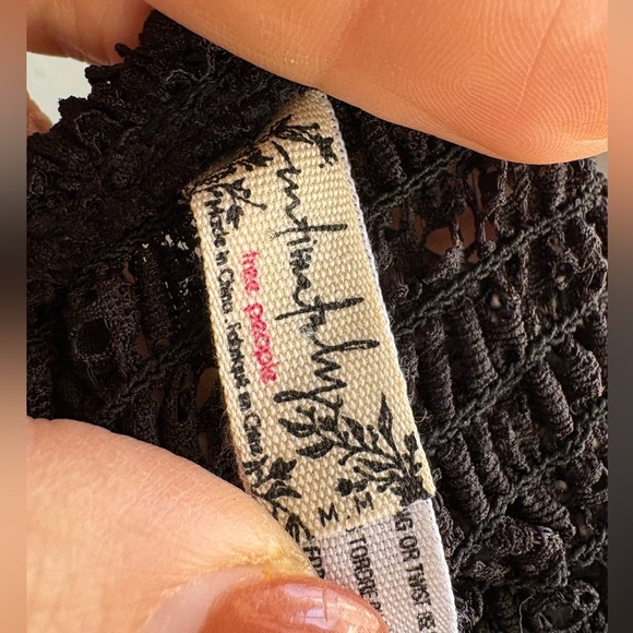 Free People Intimately Black Floral Lace Crop Top bralette Miss Dazie sz M NWT - Picture 7 of 14